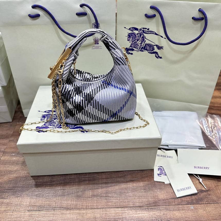 Burberry Bag 126